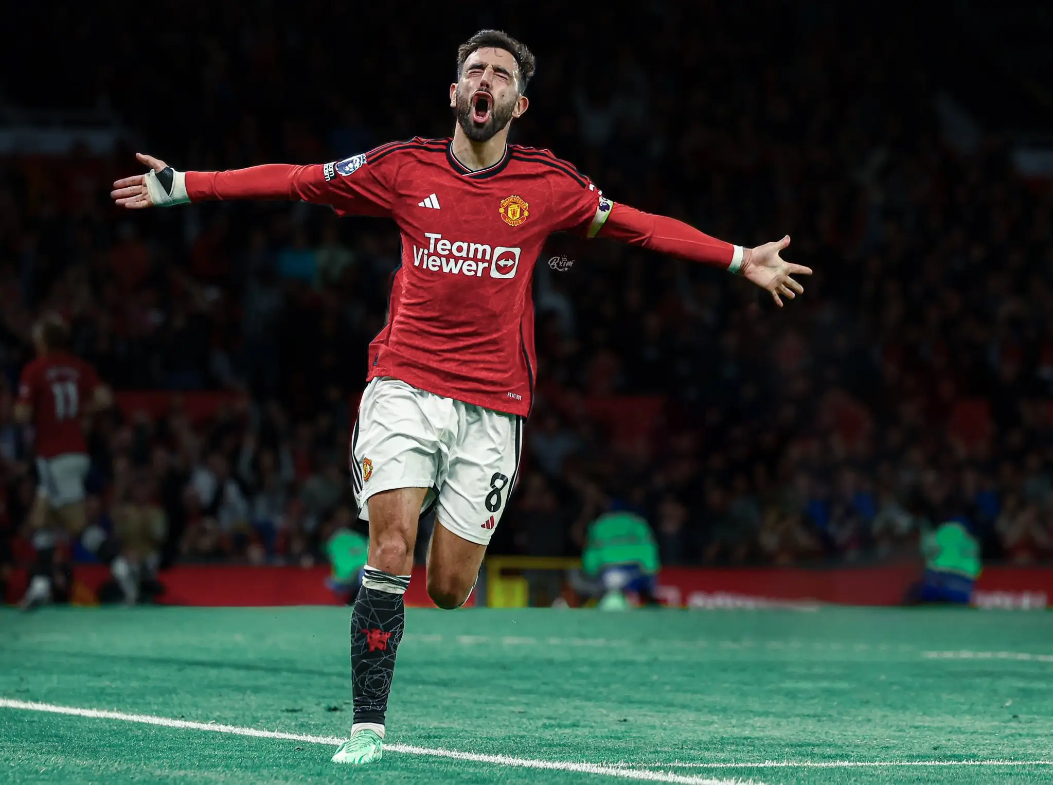 斯图加特发布备战花絮，国际比赛日造点机会，NBA常规赛任务艰巨，年轻球员得到机会的简单介绍-英雄联盟2025总决赛