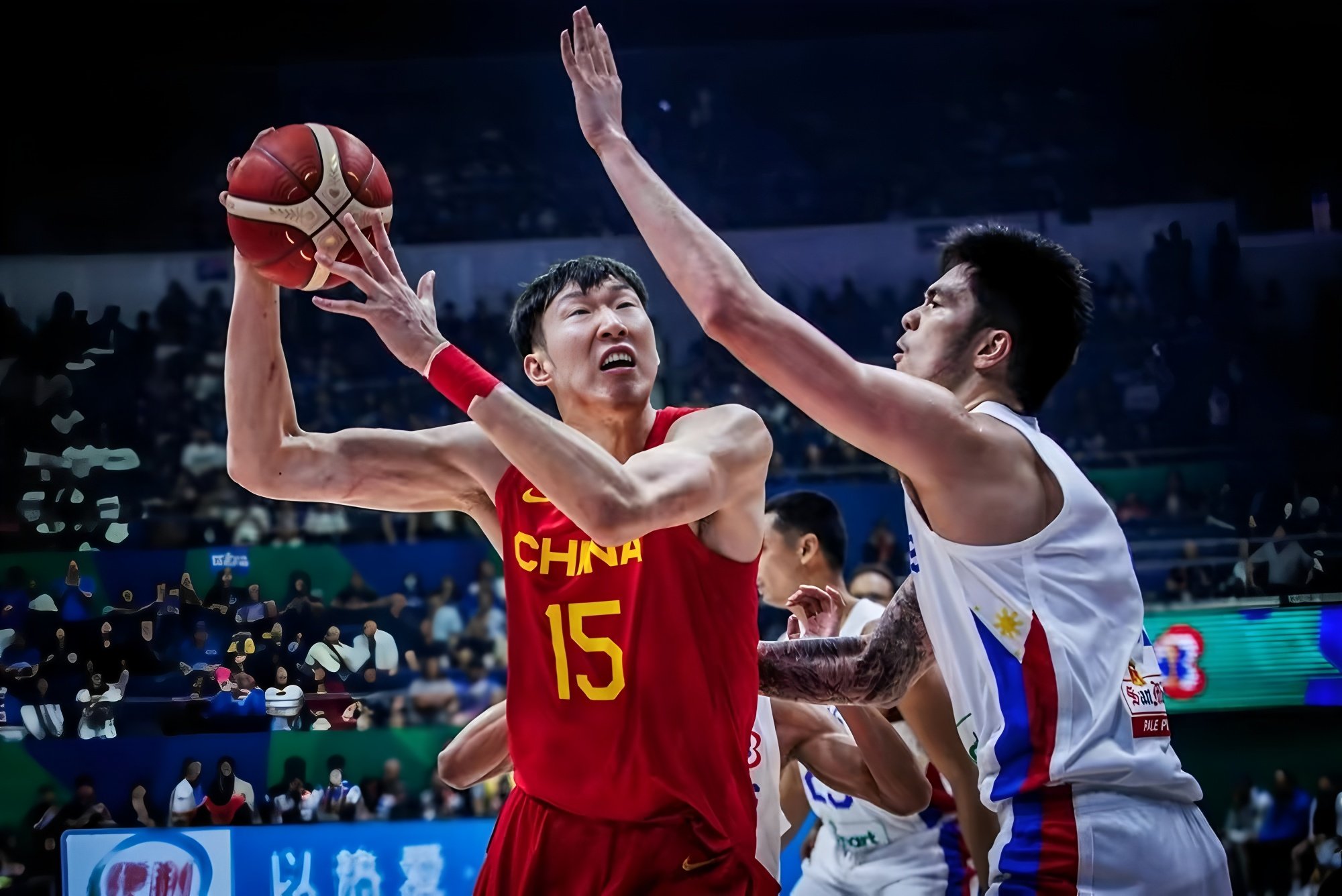 里程碑夜！山东男篮手感冰凉，CBA季后赛赛前刷纪录，态度坚定，轮换策略成焦点的简单介绍-英雄联盟2025总决赛