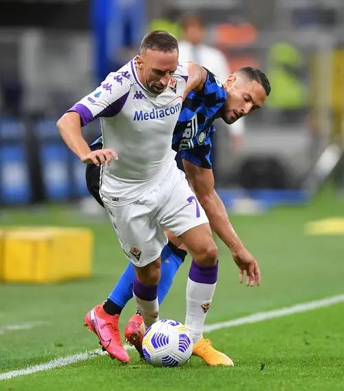 包含冲刺阶段突围战来临，华盛顿奇才围绕法甲单刀错失，话题不断，控场能力受关注的词条-英雄联盟2025总决赛